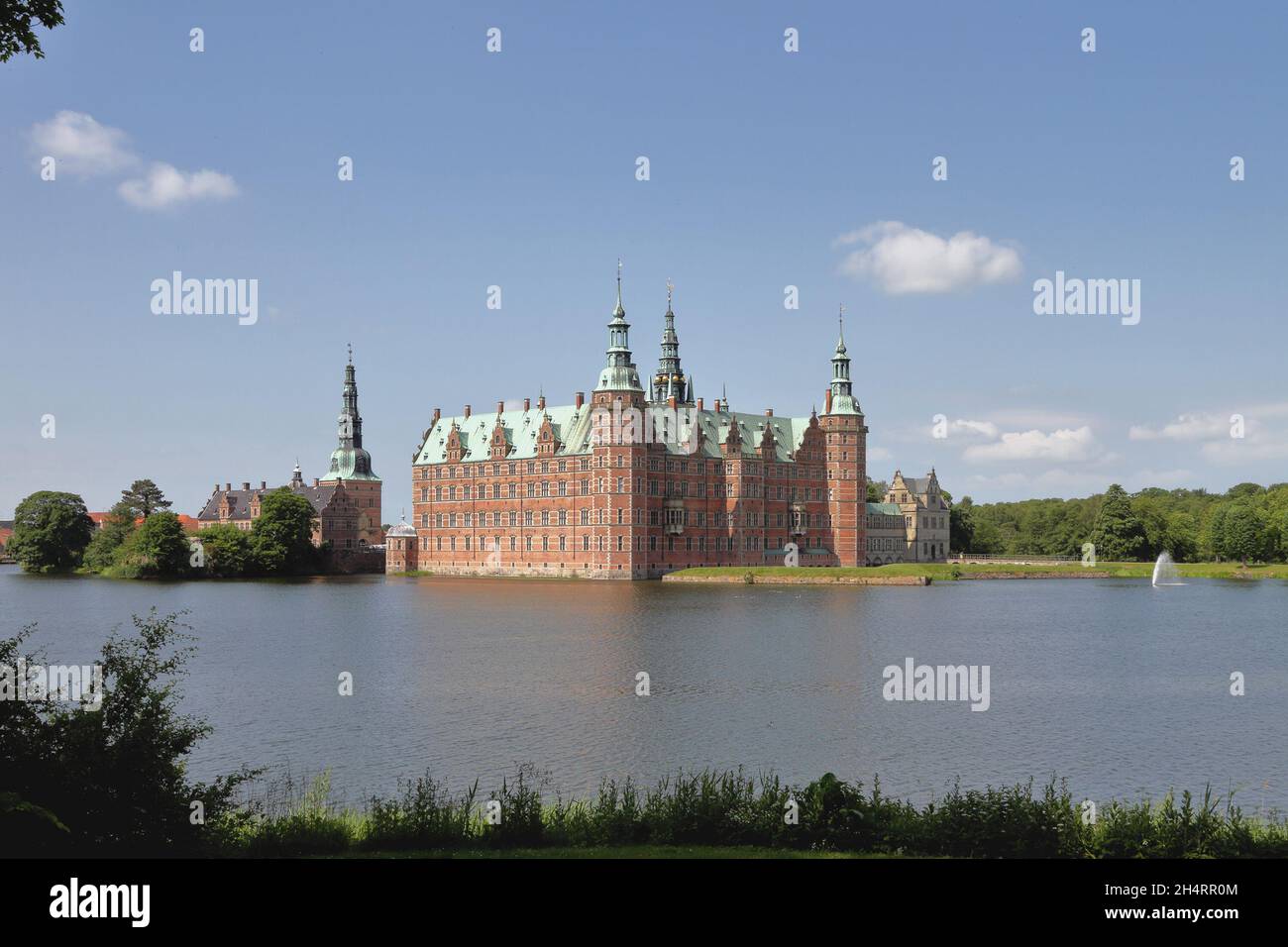 Lake and Frederiksborg Castle. Hillerod, Denmark Stock Photo