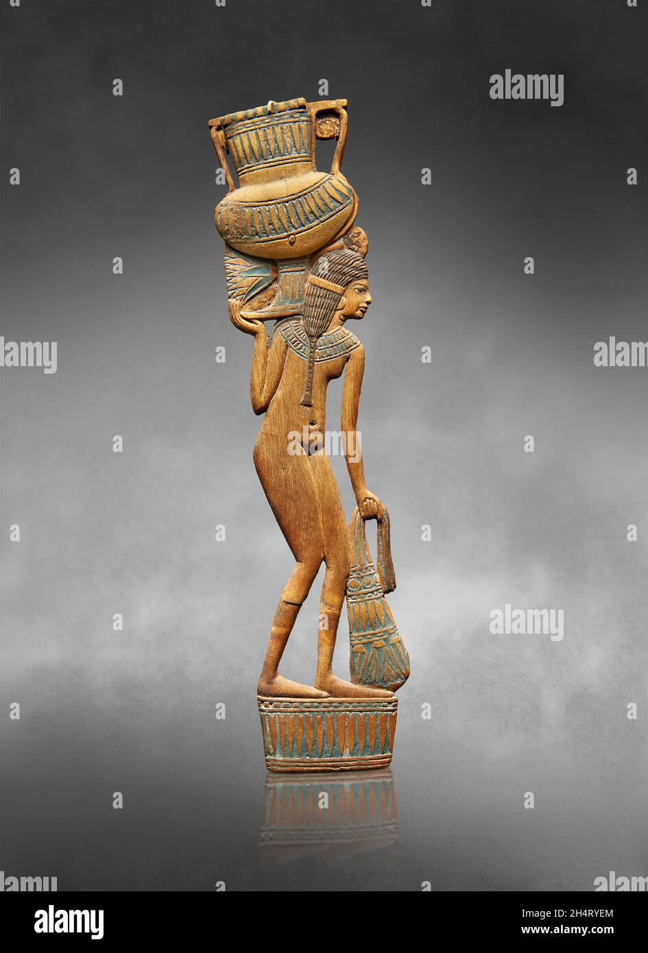 Shdo Spoon Carved wooden spoons hi-res stock photography and images - Alamy