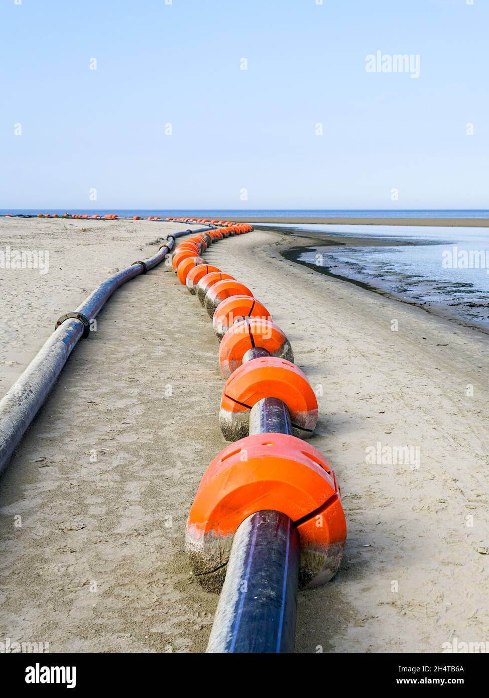 buoy guard to limit the surface of the oil leak, equipment to prevent