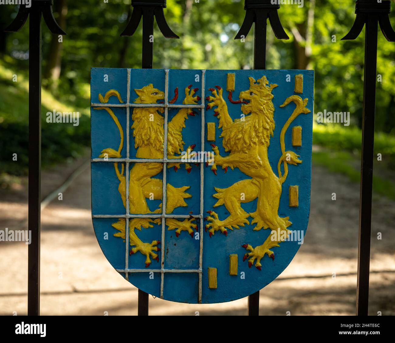Kamieniec Zabkowicki, Poland - July 4, 2021: Coat of arms on entrance gate to the palace. Stock Photo