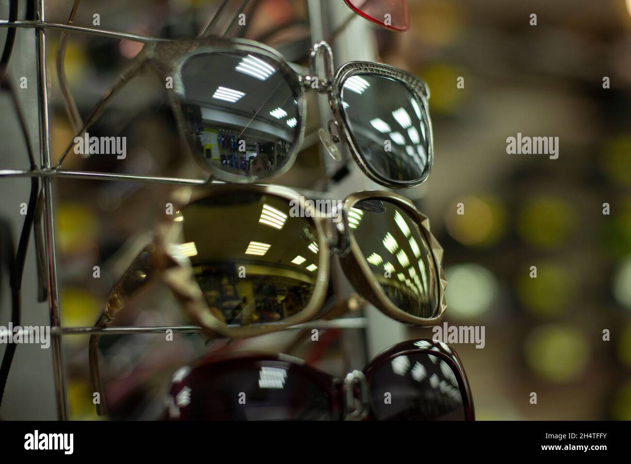 Protect eyes from sun hires stock photography and images Alamy