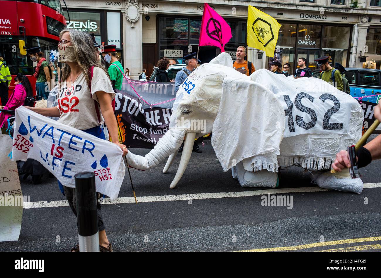 HS2 Elephant - March up Regents Street Stock Photo