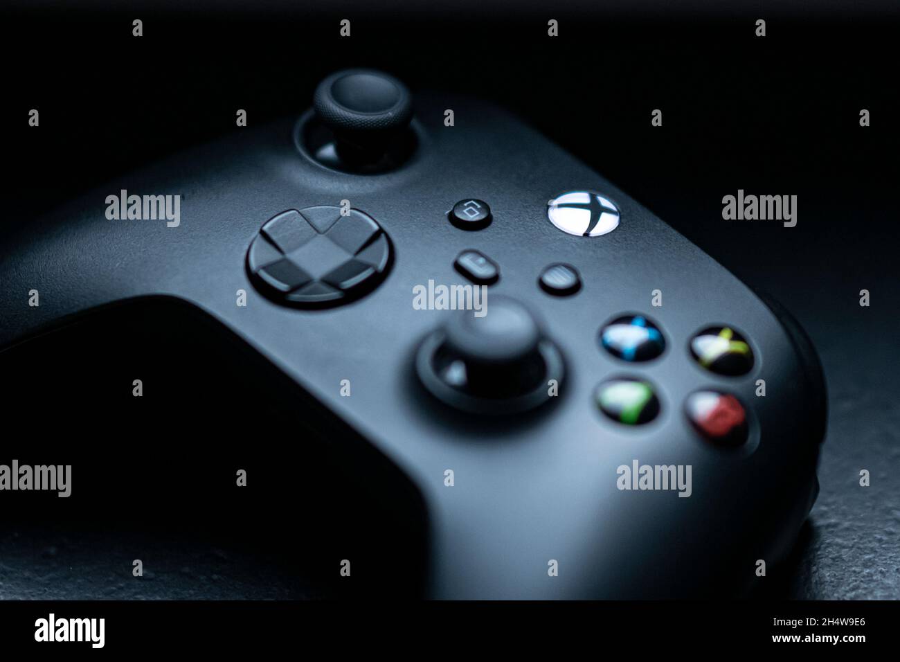 Berlin, Germany. 04th Nov, 2021. A controller of the Xbox Series X game console is on the table