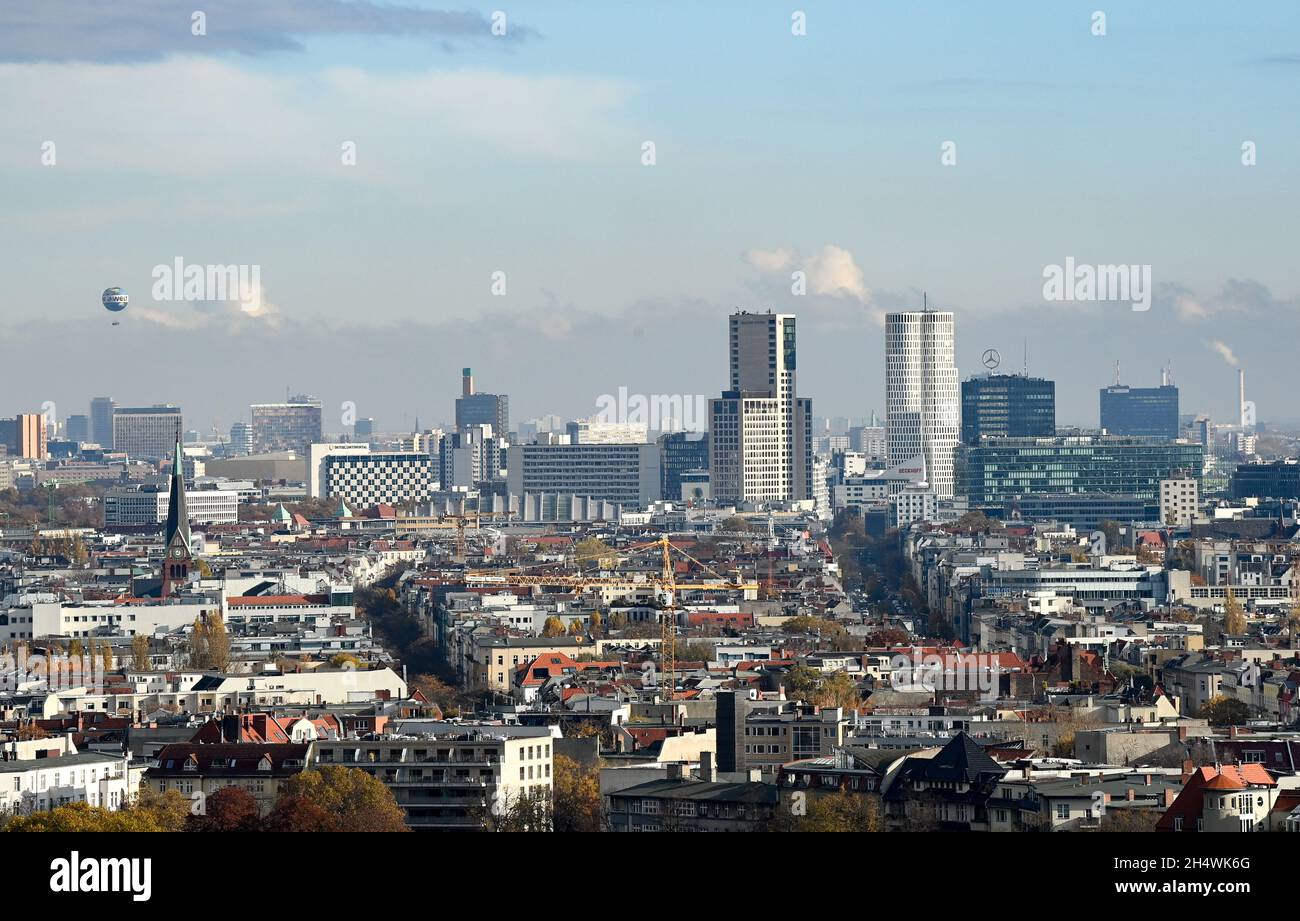 Berlin, Germany. 03rd Nov, 2021. View of Potsdamer Platz (l) and the Upper West skyscrapers with the Motel One and the Waldorf Astoria Hotel on Kurfürstendamm. Credit: Jens Kalaene/dpa-Zentralbild/ZB/dpa/Alamy Live News Stock Photo