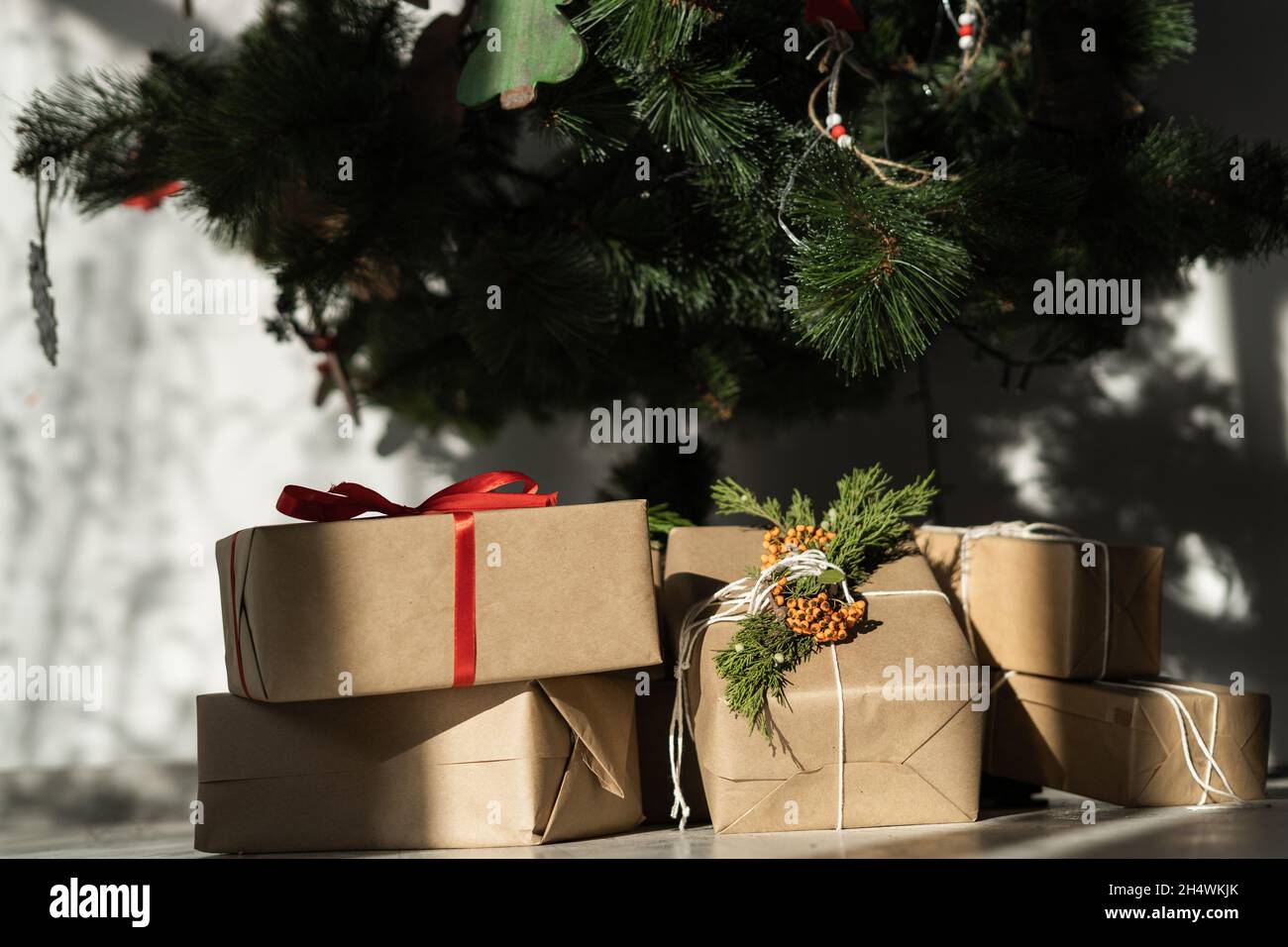 Floor gift gifts hires stock photography and images Alamy