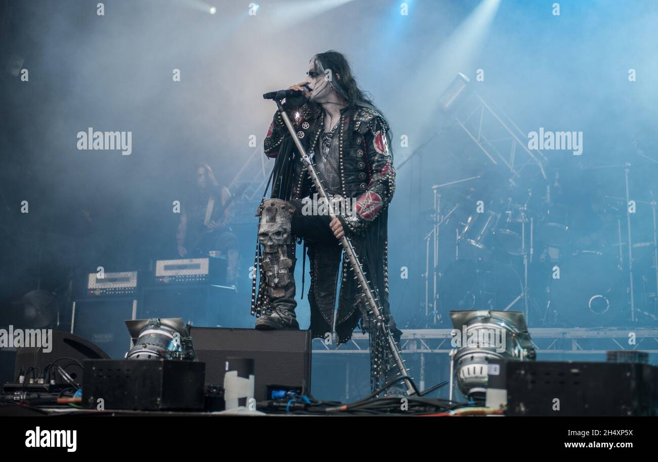 Dimmu Borgir, Shagrath , Live Concert 2018 Hellfest Editorial Stock Image -  Image of dimmu, blackandwhite: 125990089