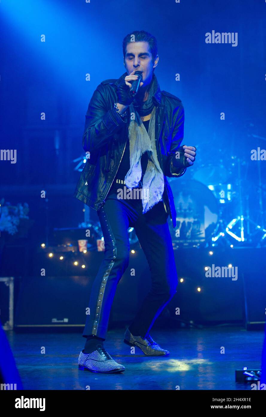 Perry Manchester Dave navarro perry hi-res stock photography and images - Alamy