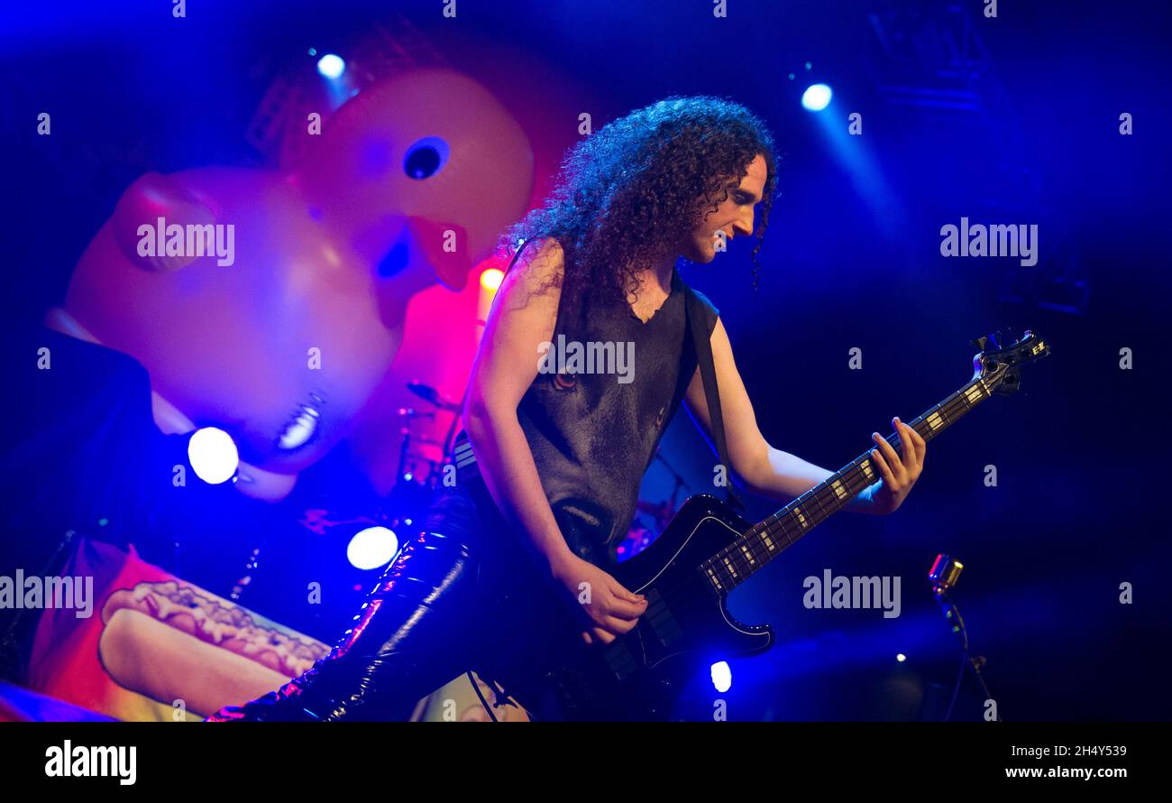 Alestorm hi-res stock photography and images - Alamy
