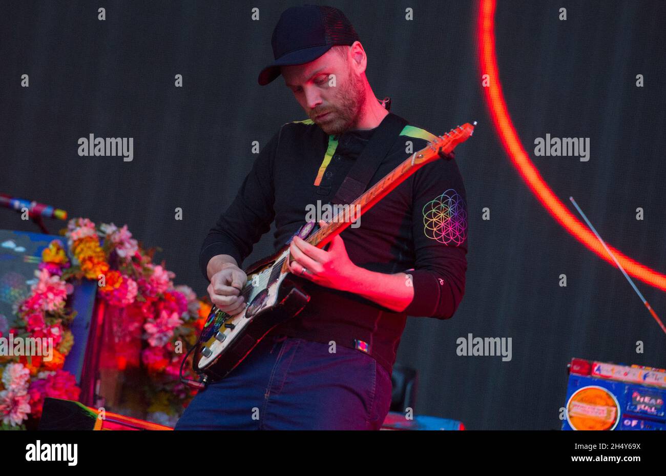 Coldplaying on X: More of Jonny Buckland and Will Champion being met in  Costa Rica! - March 17 #MOTSWT #ColdplayCostaRica
