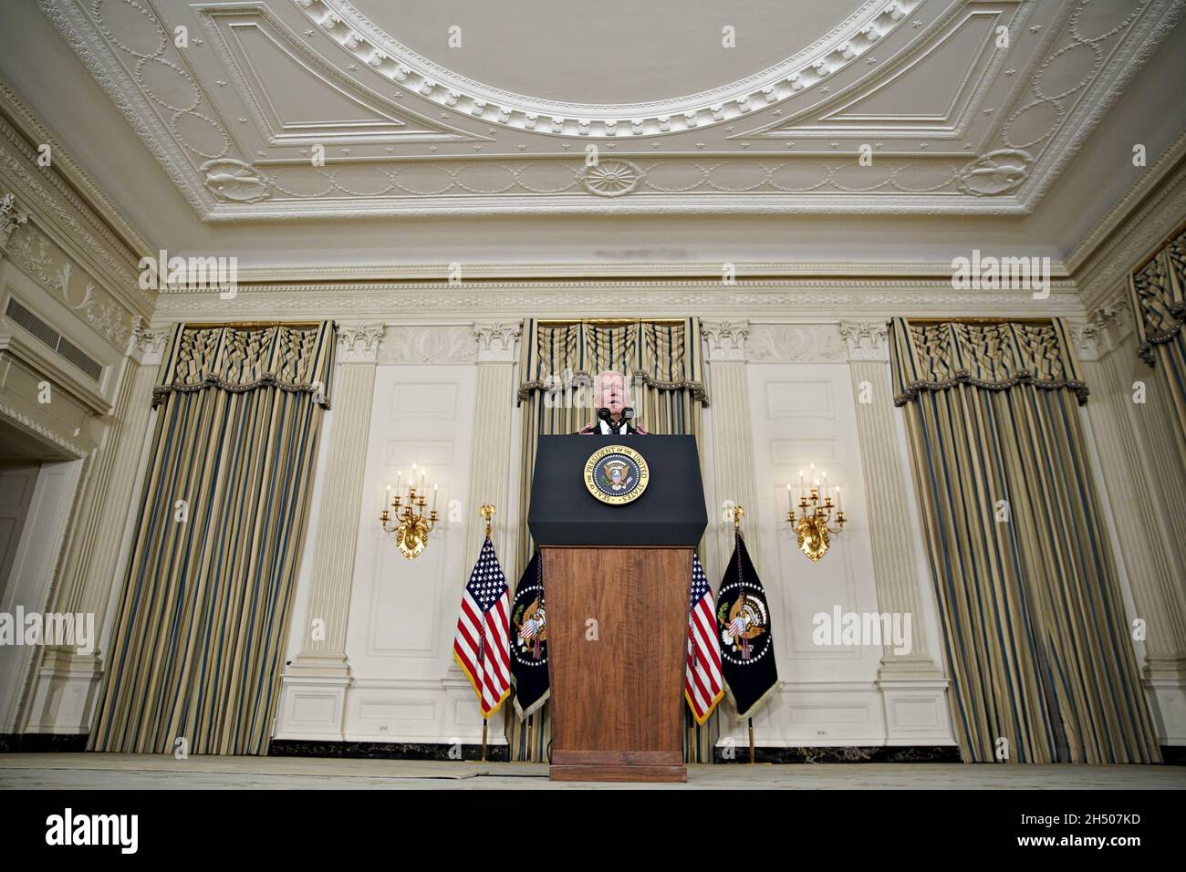 Washington, United States. 05th Nov, 2021. U.S. President Joe Biden arrives to speak on the October jobs report in the State Dining of the White House in Washington, DC, U.S., on Friday, Nov. 5, 2021. The U.S. labor market got back on track adding 510,000 jobs, which exceeded economists' expectations. Photo by Al Drago/UPI Credit: UPI/Alamy Live News Stock Photo