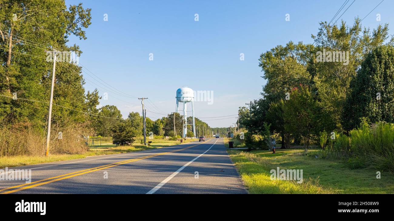 Prescott, Arkansas, USA - September  26, 2021: View of the Water tower entering the town on Delight Hwy Stock Photo