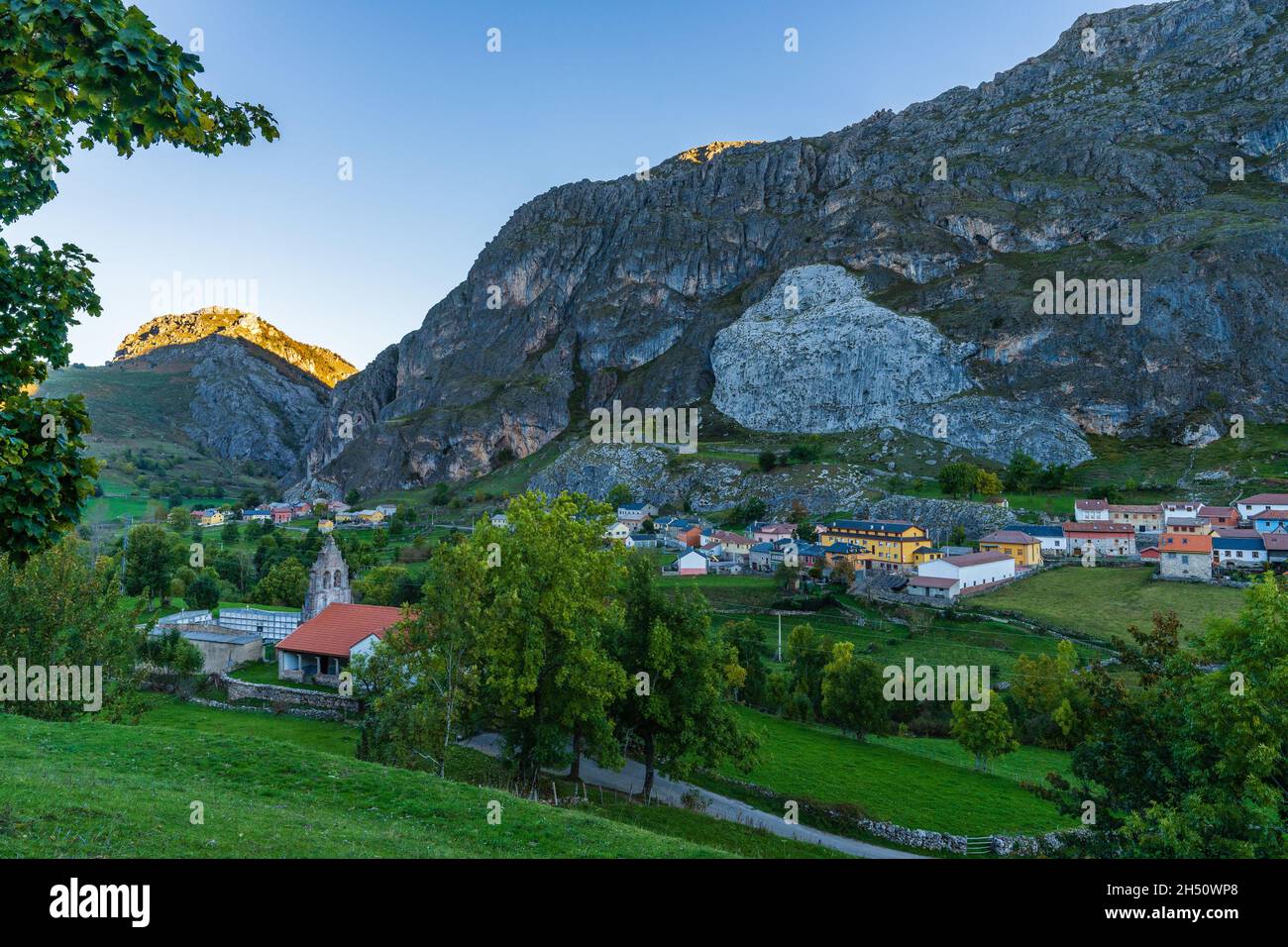 View of the town of Valle de Lago in the Somiedo natural park in Asturias.  Stock Photo