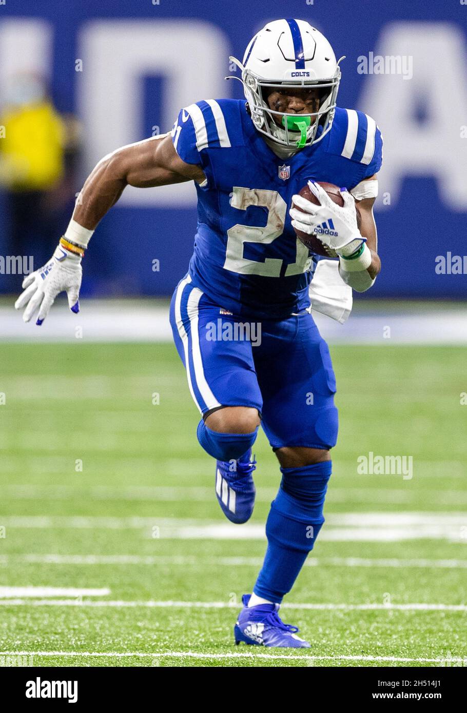 INDIANAPOLIS, IN - DECEMBER 18: Indianapolis Colts Running Back Nyheim  Hines (21) warms up for the NFL football game between the New England  Patriots and the Indianapolis Colts on December 18, 2021