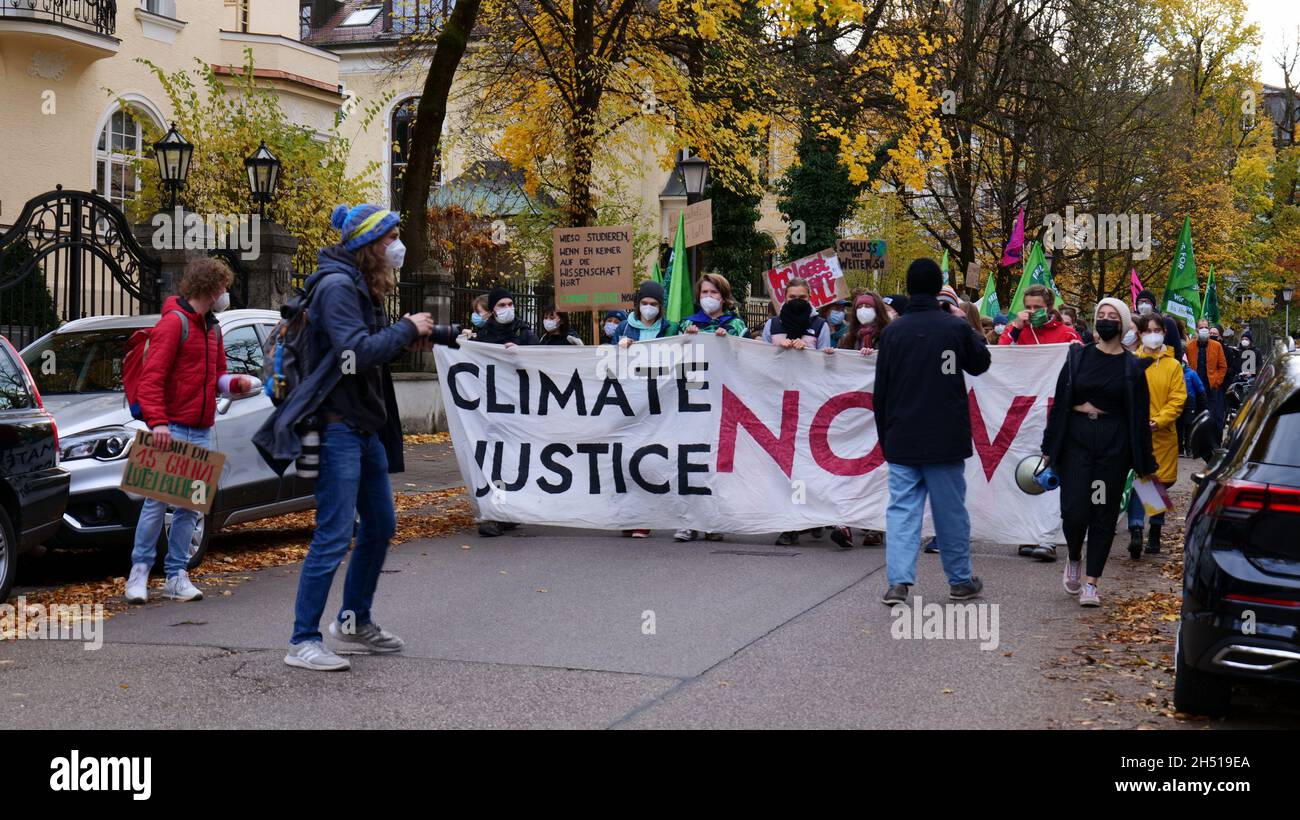 Demonstration gegen Umweltverschmutzung in München Stock Photo
