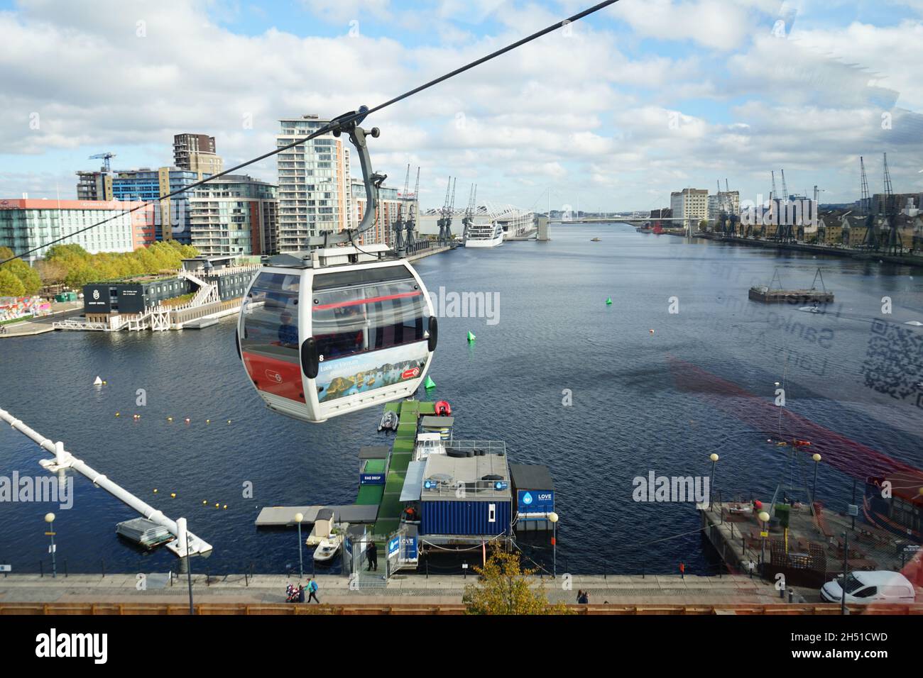Emirates cable car zip lining over London River Thames in he U.K Stock Photo