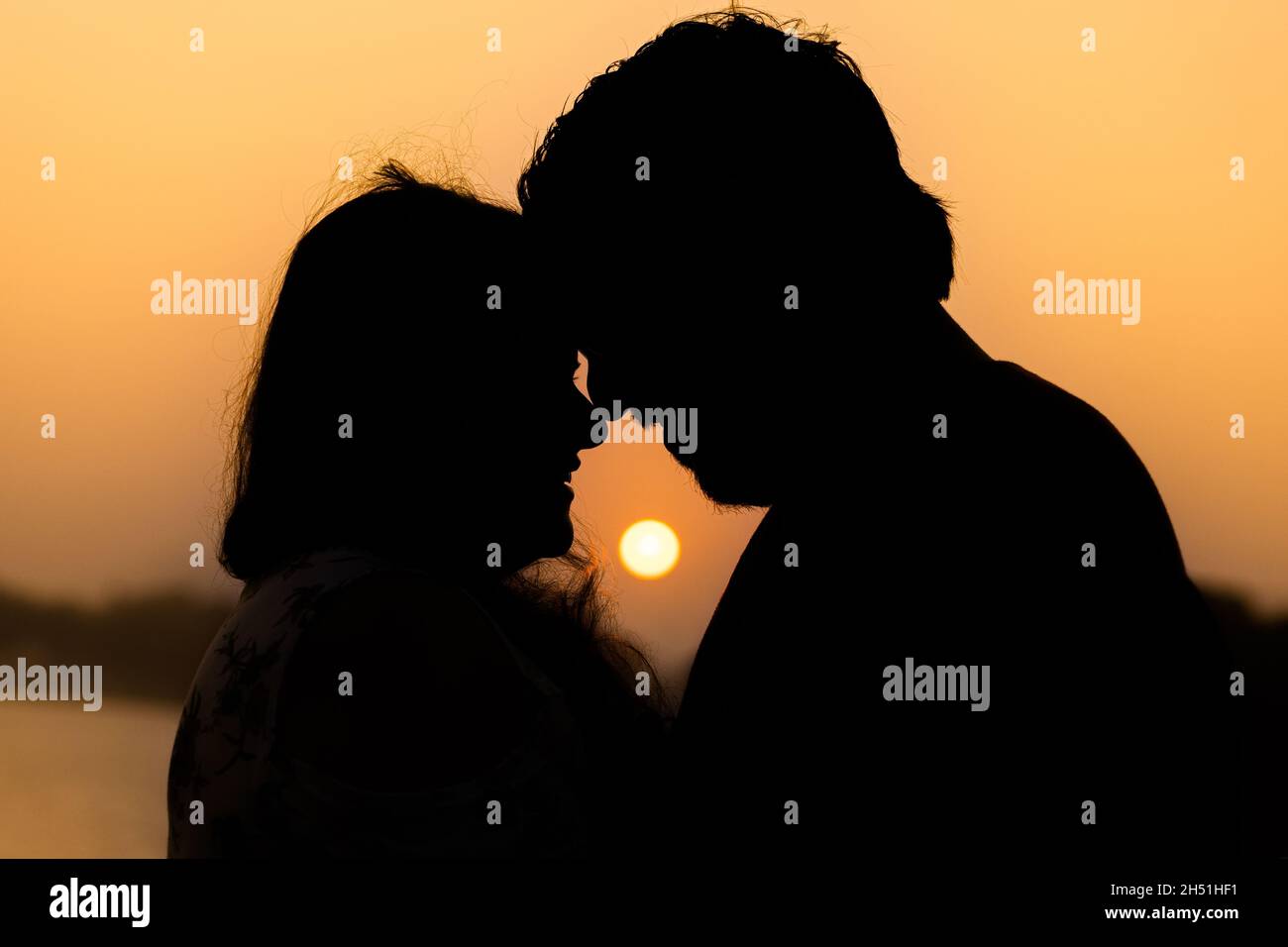 Romantic evening couple family hi-res stock photography and images - Alamy
