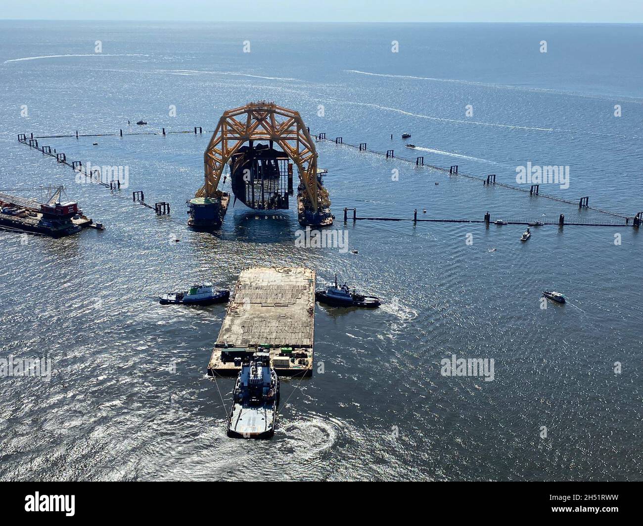 The Vb-10000 Holds Section Three Of The Golden Ray Wreck As Tugs Move 