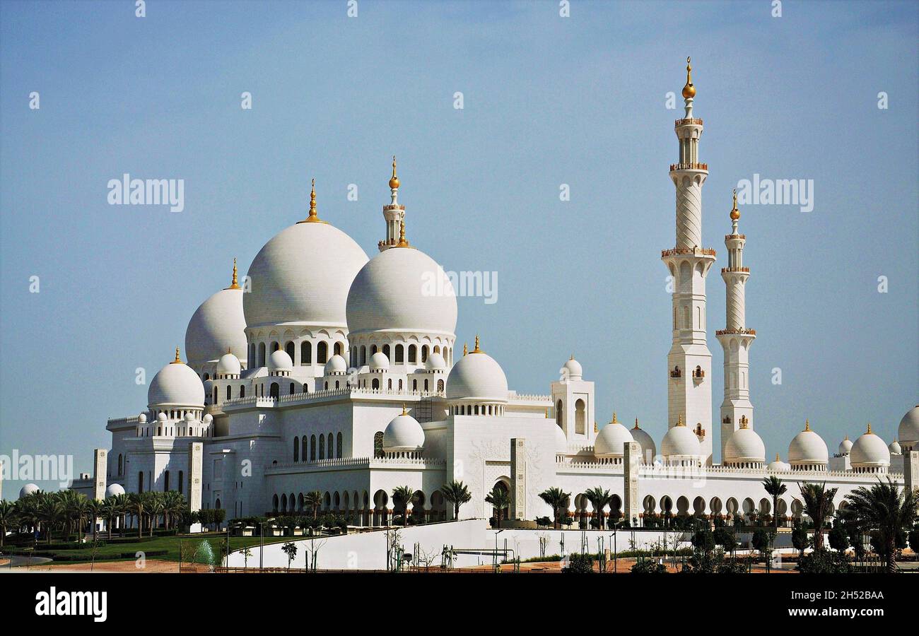 Sheikh Zayed Grand Mosque, Abu Dhabi, United Arab Emirates Stock Photo