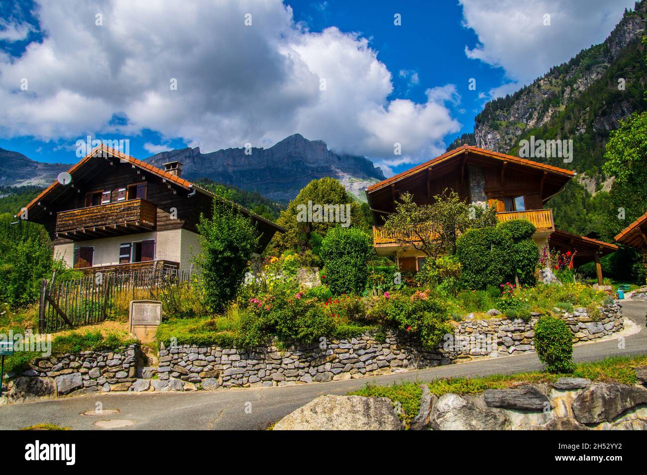 Novaz Servoz village hi-res stock photography and images - Alamy