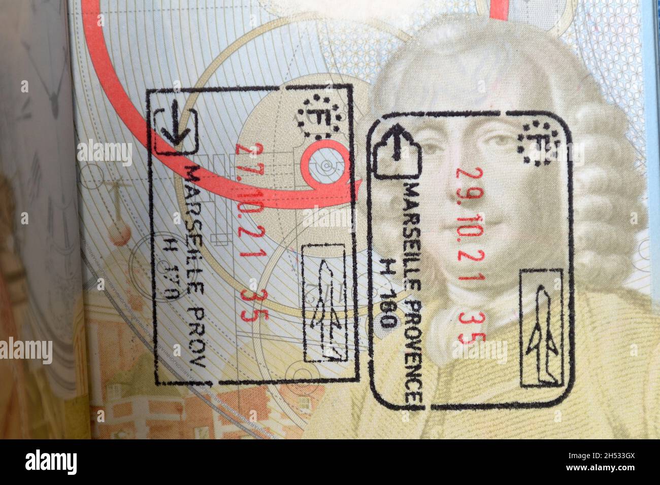 French stamp on UK passport Stock Photo Alamy