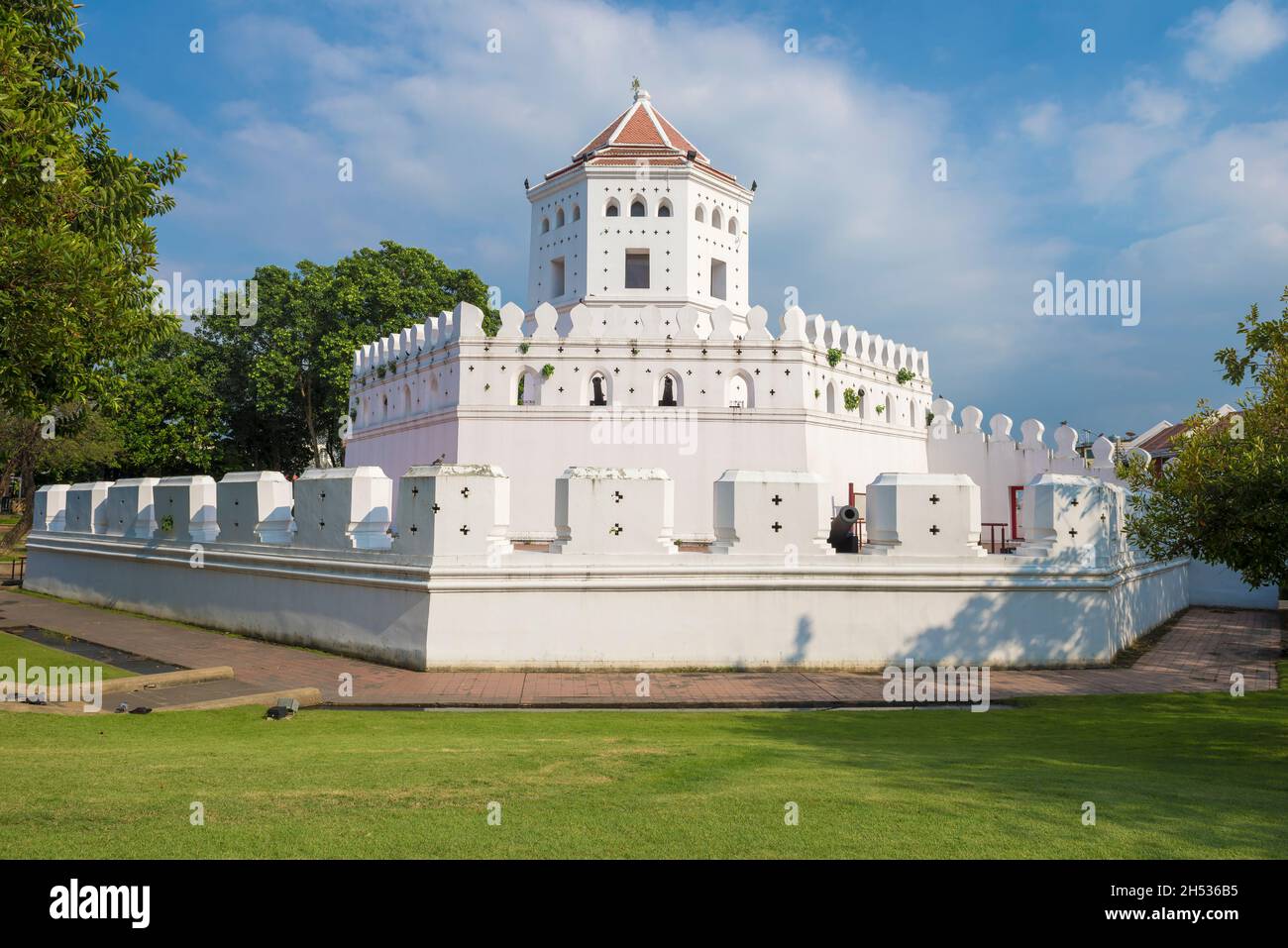 Old city fort of Phra Sumen close up on a sunny day. Bangkok, Thailand Stock Photo