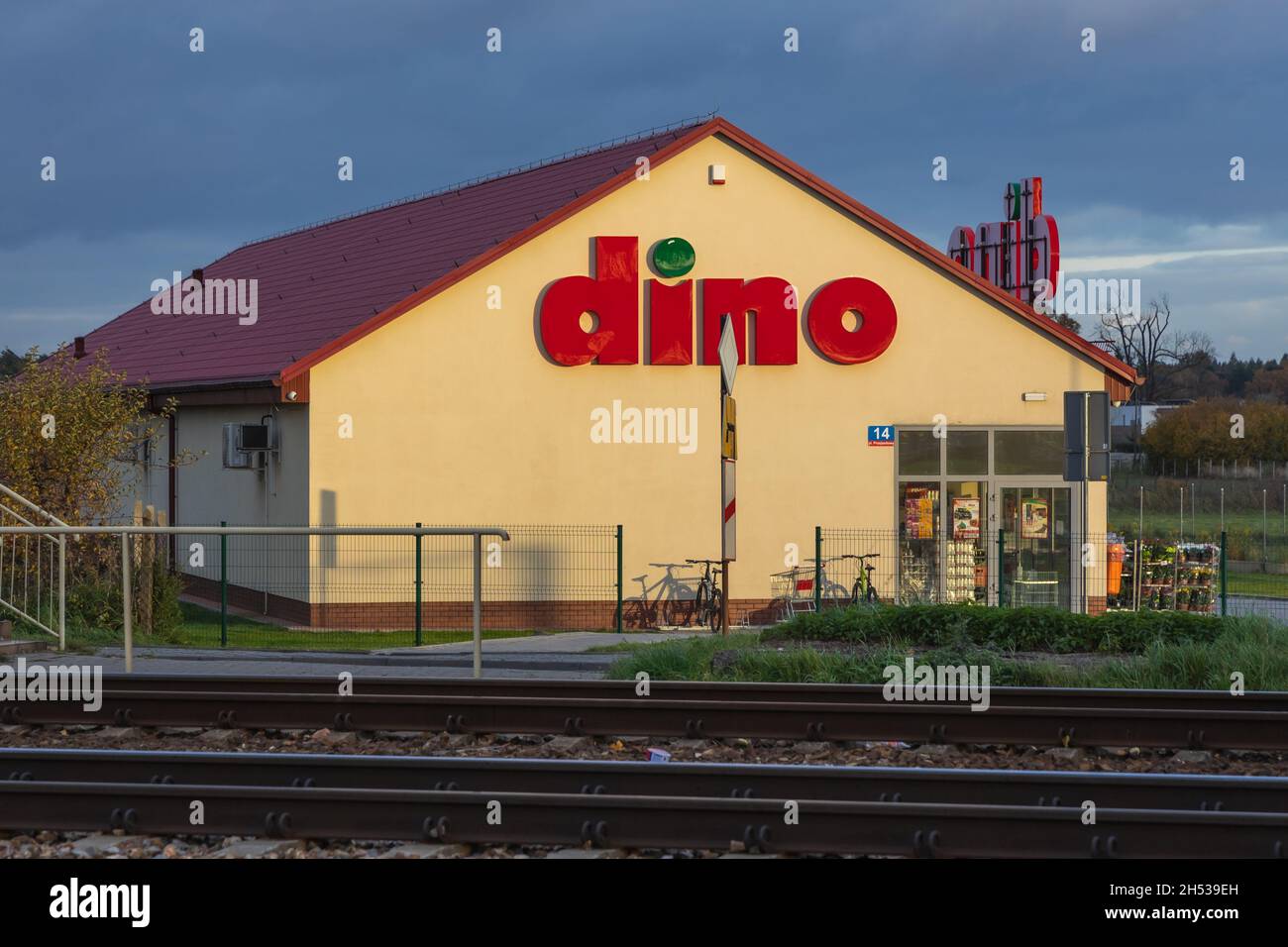 Dino Logo Hi res Stock Photography And Images Alamy dino-logo-hi-res-stock-photography-and-images-alamy