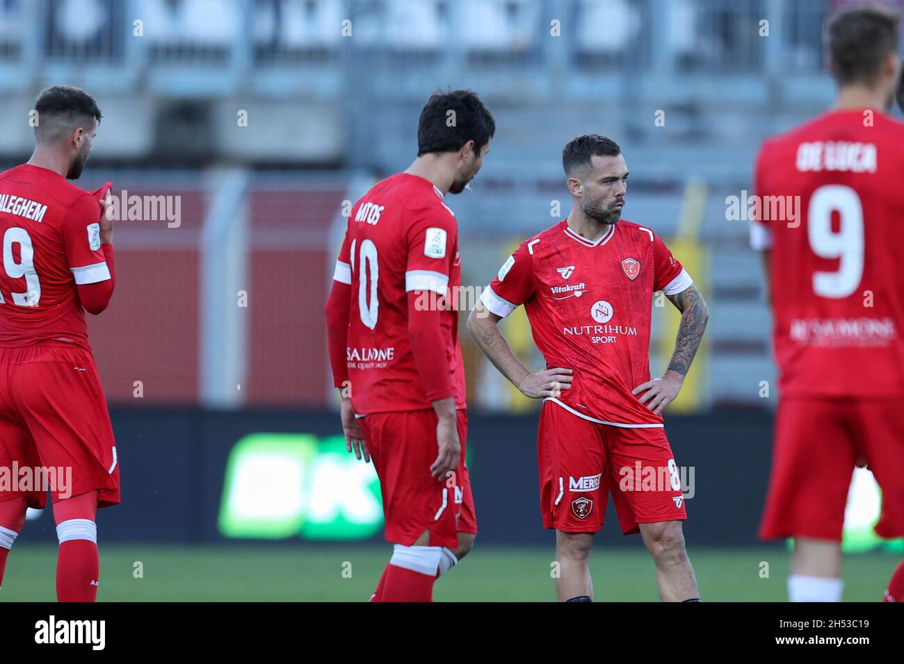 Como, Italy. 06th Nov, 2021. AC Perugia Calcio 1905 players reacts after  the defeat during Como 1907 vs AC Perugia, Italian Football Championship  League BKT in Como, Italy, November 06 2021 Credit: