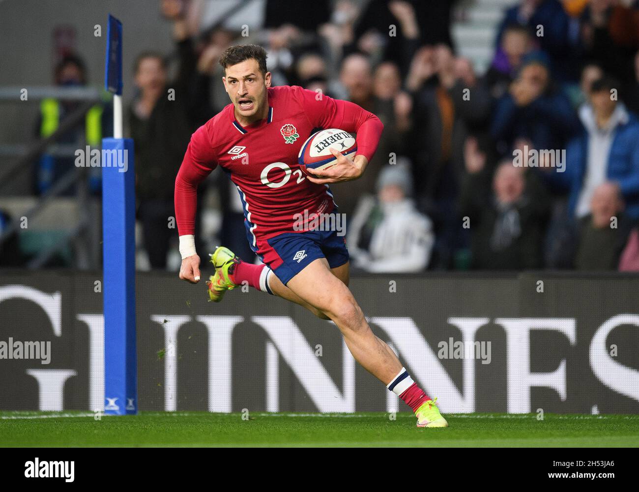 06 November 2021 - England v Tonga - Autumn International - Twickenham Stadium  England's Jonny May charges through to score a try for England during the Autumn Internationals match at Twickenham Stadium, London. Picture Credit : © Mark Pain / Alamy Live News Stock Photo