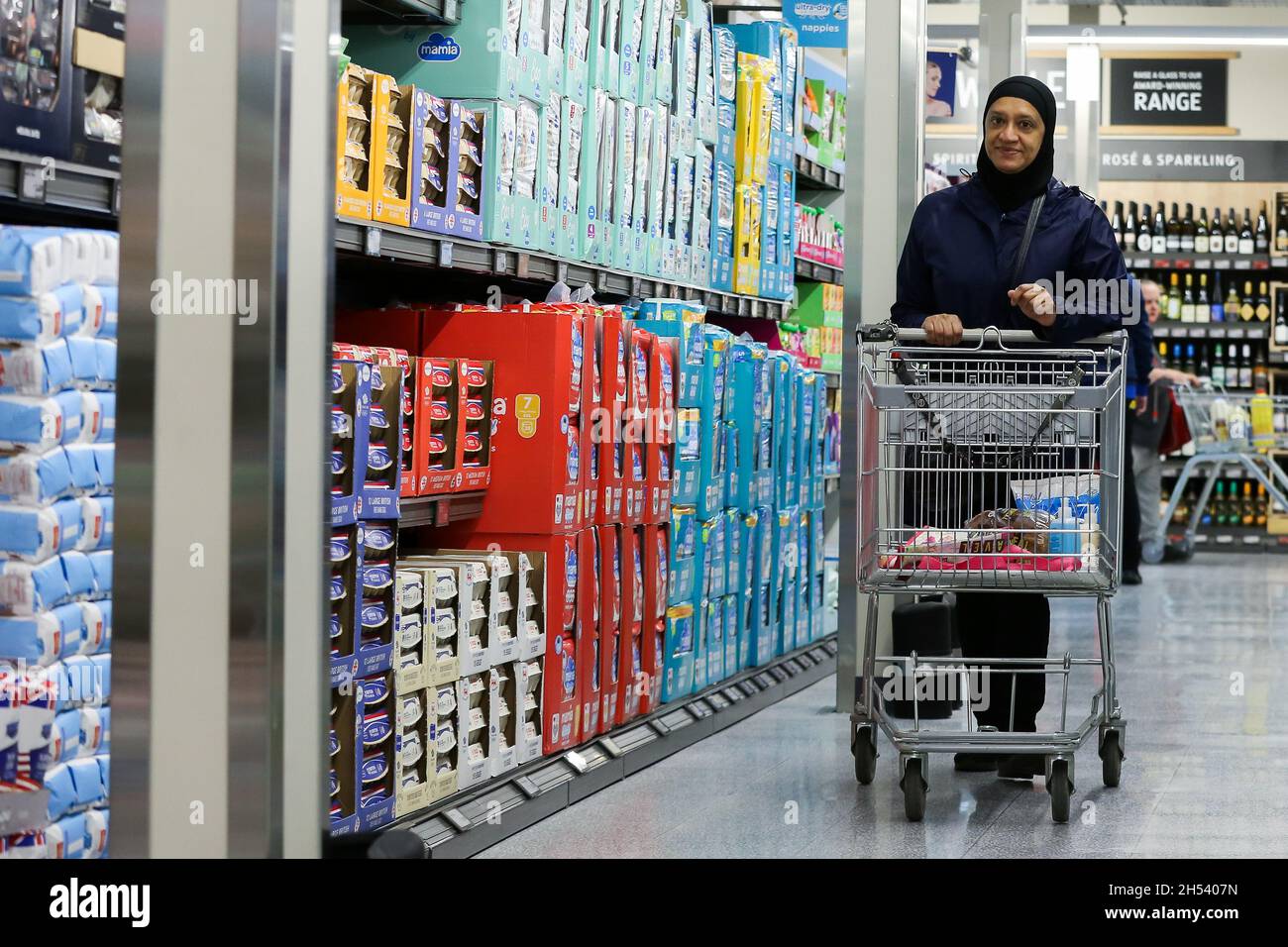 Aldi supermarket uk 2021 hires stock photography and images Alamy