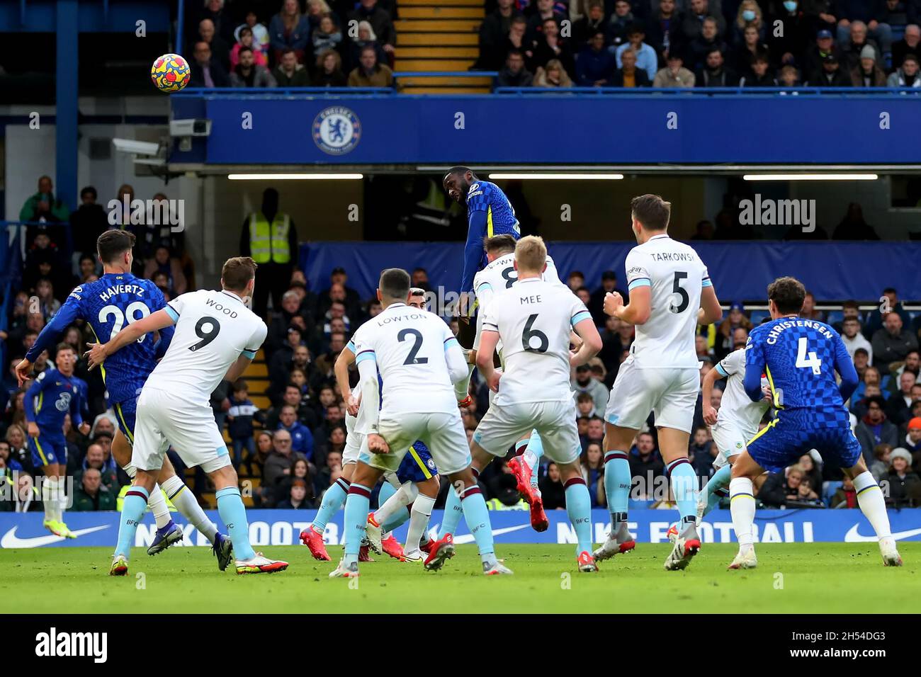 Stamford Bridge, Chelsea, London, UK. 6th Nov, 2021. Premier League ...