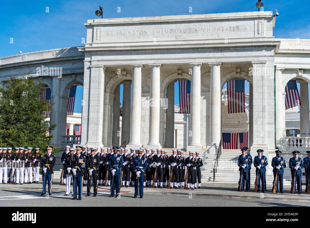 Arlington, United States. 05th Nov, 2021. U.S. Armed Forces Honor Guard, the 3d Army Infantry Regiment, Army Band and Old Guard Caisson Platoon prepare to escort the casket former U.S. Secretary of State Gen. Colin Powell during the full honors funeral at Arlington National Cemetery, November 5, 2021 in Arlington, Virginia. Credit: Elizabeth Fraser/DOD Photo/Alamy Live News Stock Photo