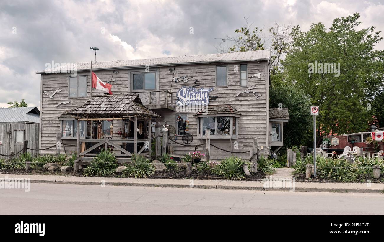 Port Dover, Canada - August 3, 2021: View at the local art and gift store in Port Dover on Lake Erie, Ontario, Canada. Stock Photo