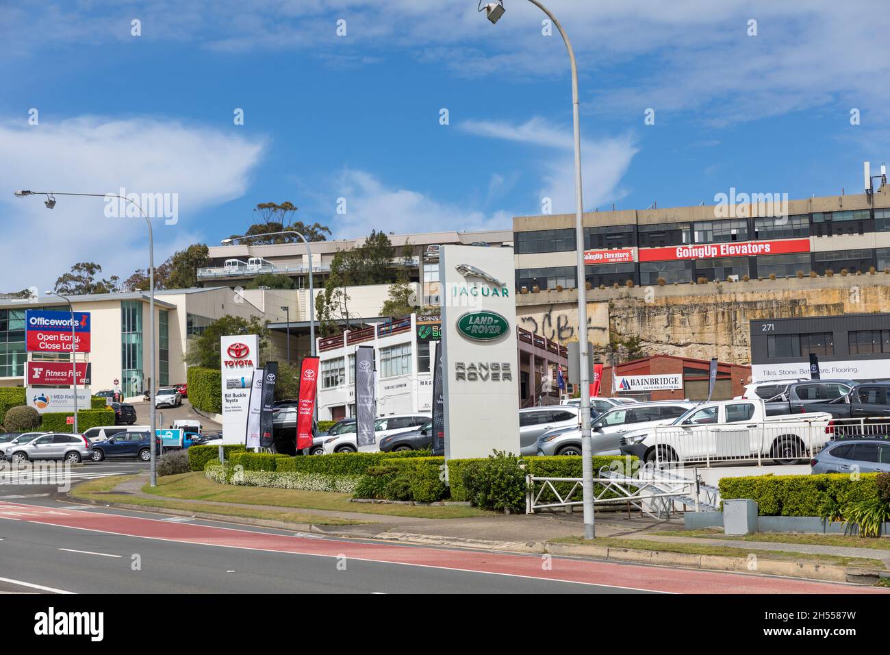 Sydney car dealer hires stock photography and images Alamy