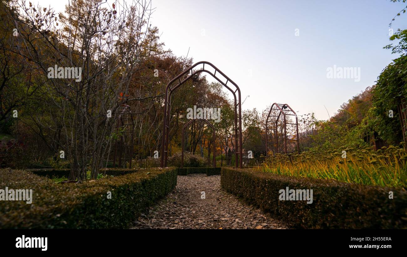 Beautiful garden gate hi-res stock photography and images - Alamy