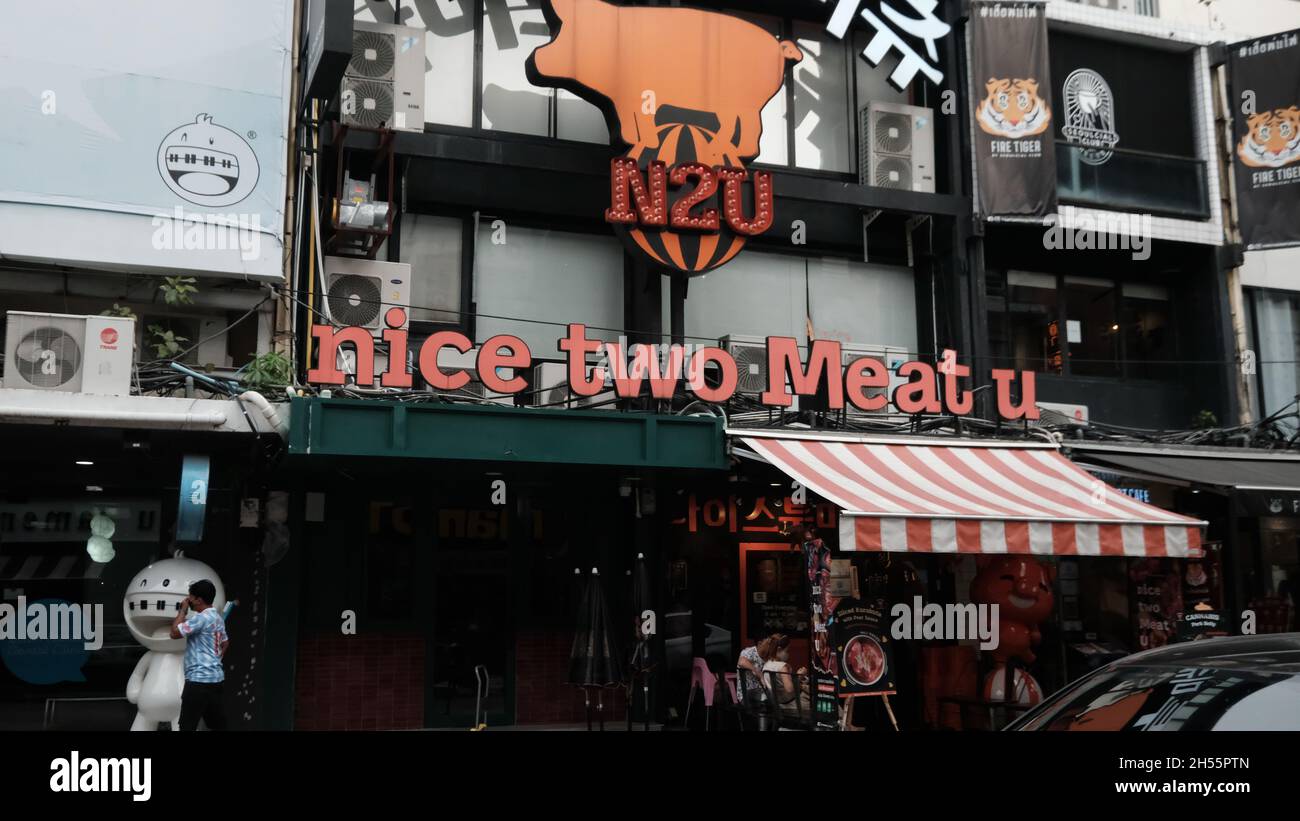 Nice Two Meat U Korean barbecue restaurant Sukhumvit Soi 21 Asoke road