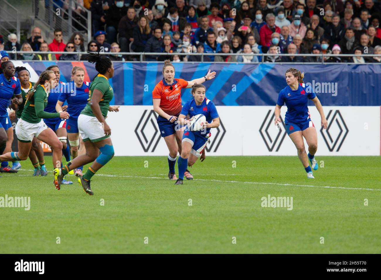 Laure Sansus of France during the Women's Autumn Internationals rugby union match between France and South Africa on November 6, 2021 at La Rabine stadium in Vannes, France - Photo: Damien Kilani/DPPI/LiveMedia Stock Photo