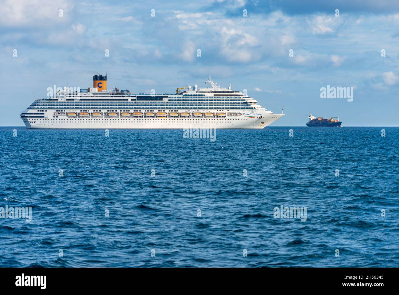 Costa Fascinosa Cruise Ship anchored in the harbor of the Gulf of La  Spezia. Costa Cruises (Costa Crociere) is an Italian shipping company Stock  Photo - Alamy