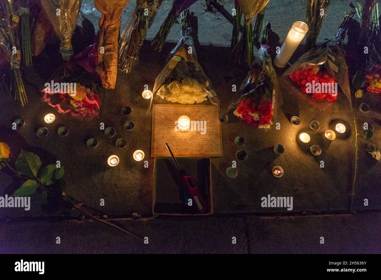 A memorial is set up outside of Astroworld Festival grounds at NRG Park at Houston, Texas on November 6, 2021. The highly anticipated music festival ended with the tragic deaths of eight young people Friday night. (Photo by Jennifer Lake/Sipa USA) Stock Photo