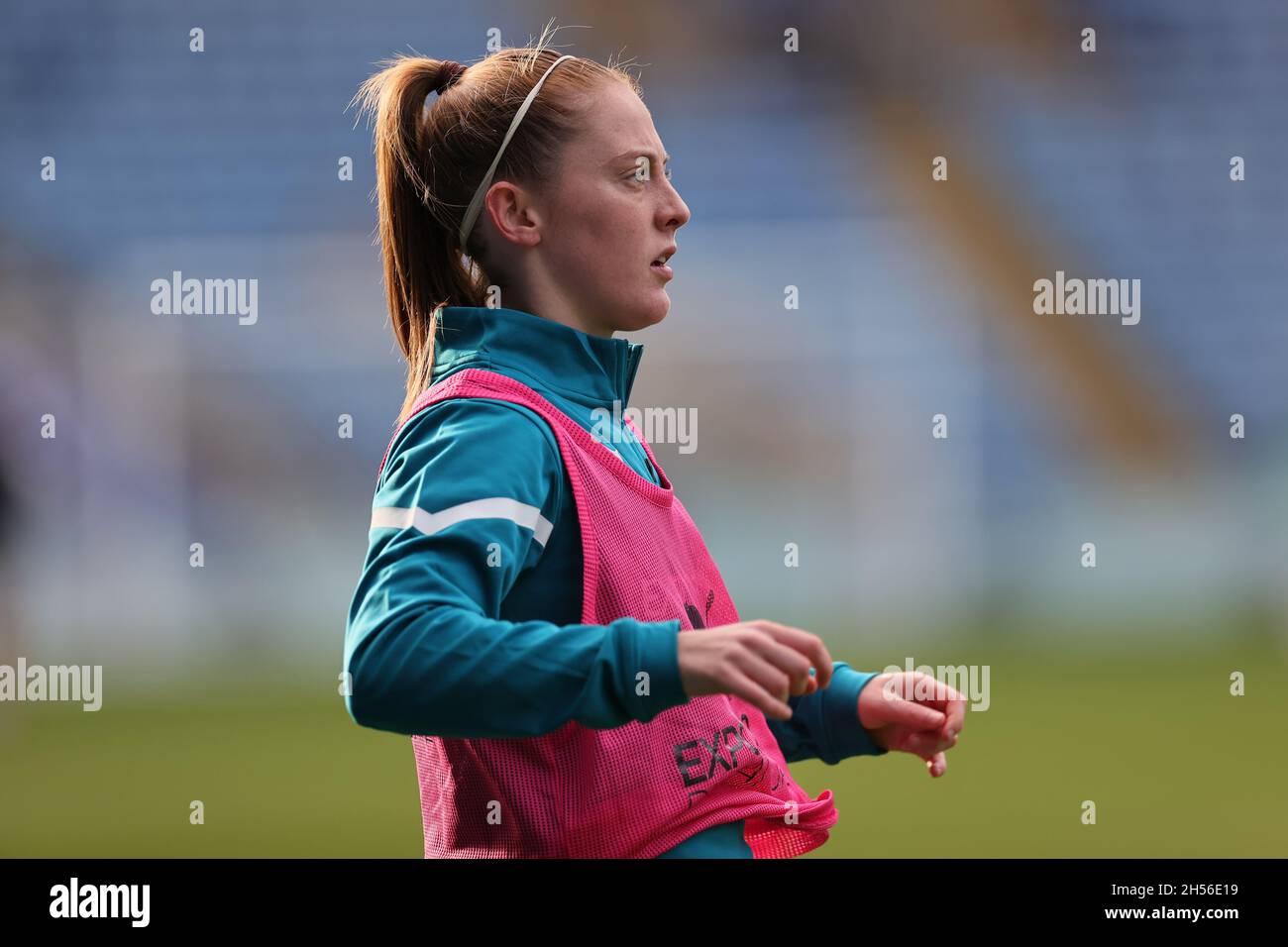 LEICESTER, GBR. 7TH NOV 2021. Keira Walsh of Manchester City warms up ahead of the Barclays FA Women's Super League match between Leicester City and Manchester City at the King Power Stadium, Leicester on Sunday 7th November 2021. (Credit: James Holyoak | MI News) Credit: MI News & Sport /Alamy Live News Stock Photo