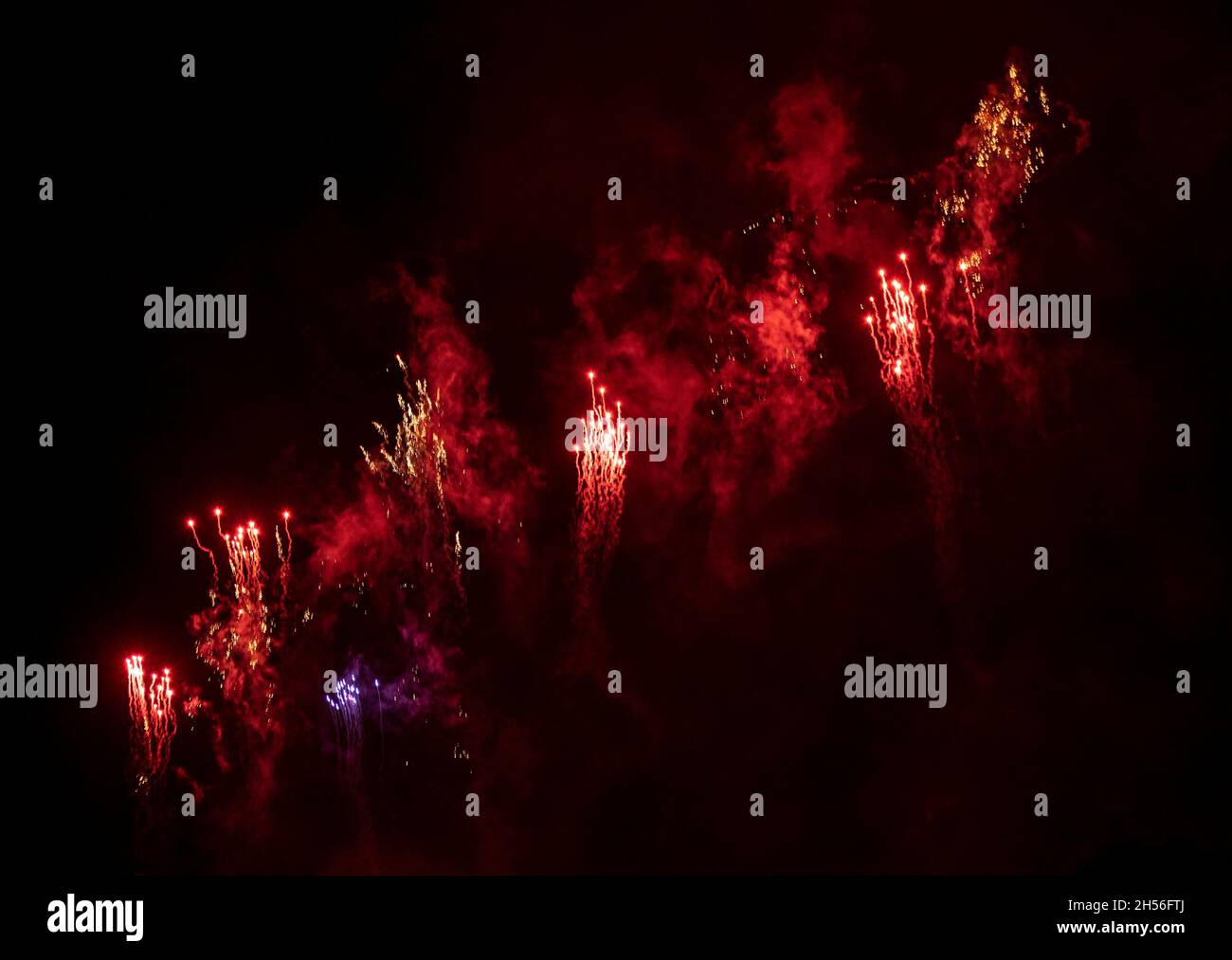 Alexandra Palace fireworks 2021 Stock Photo Alamy