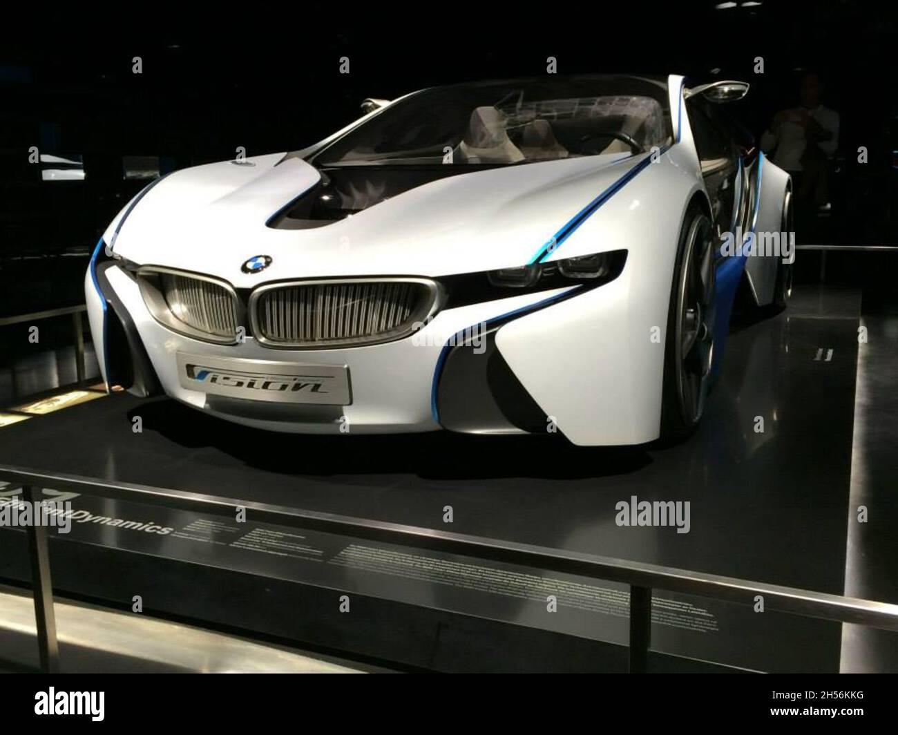 BMW Releases a Hybrid Sports Car