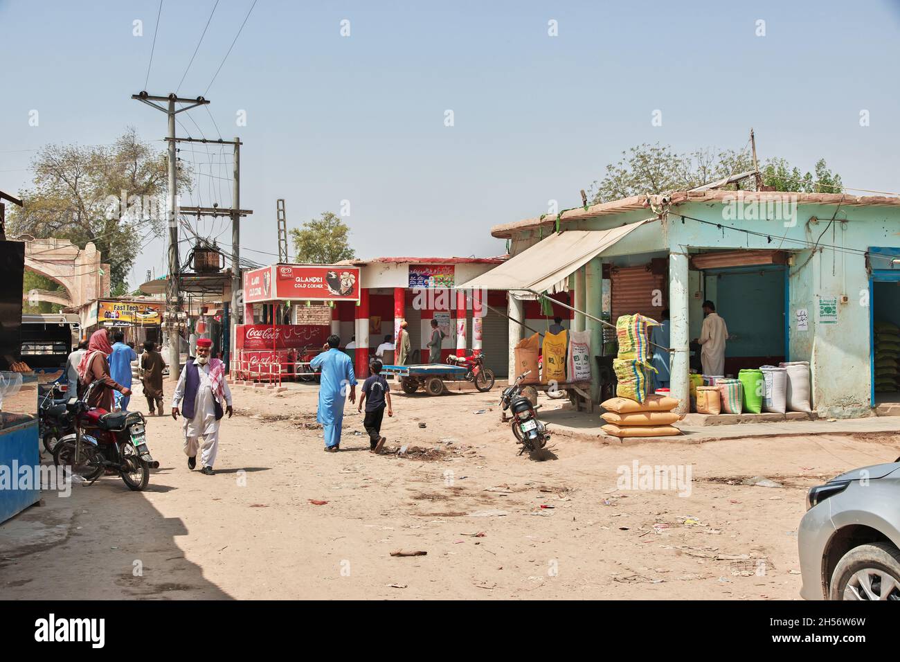 Bhong village in Punjab province, Pakistan Stock Photo - Alamy