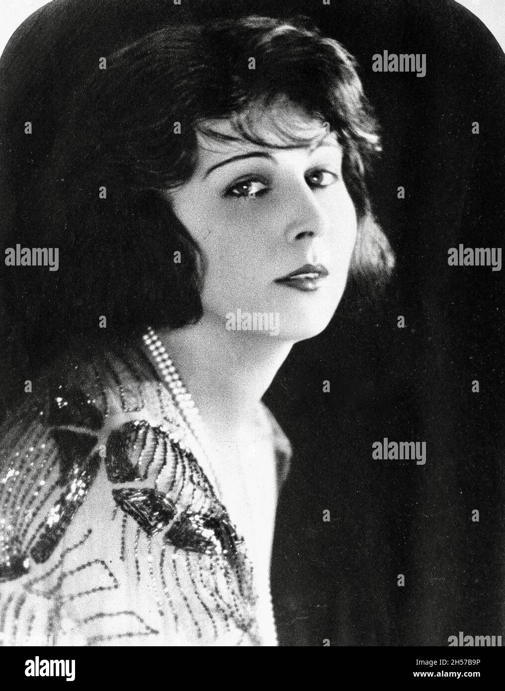 Dorothy Dalton photographed by Edwin Bower Hesser in Motion Picture Magazine, December 1921 Stock Photo
