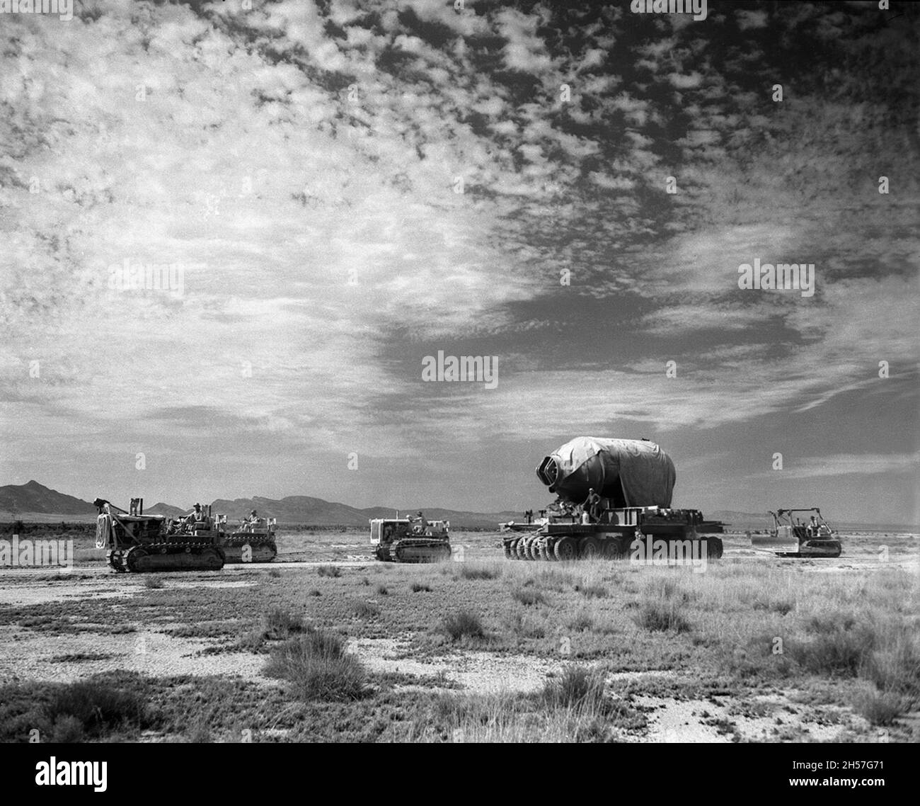 Jumbo (a 214 ton containment vessel in case the atom bomb didn't work) arrives at the Trinity test site Stock Photo