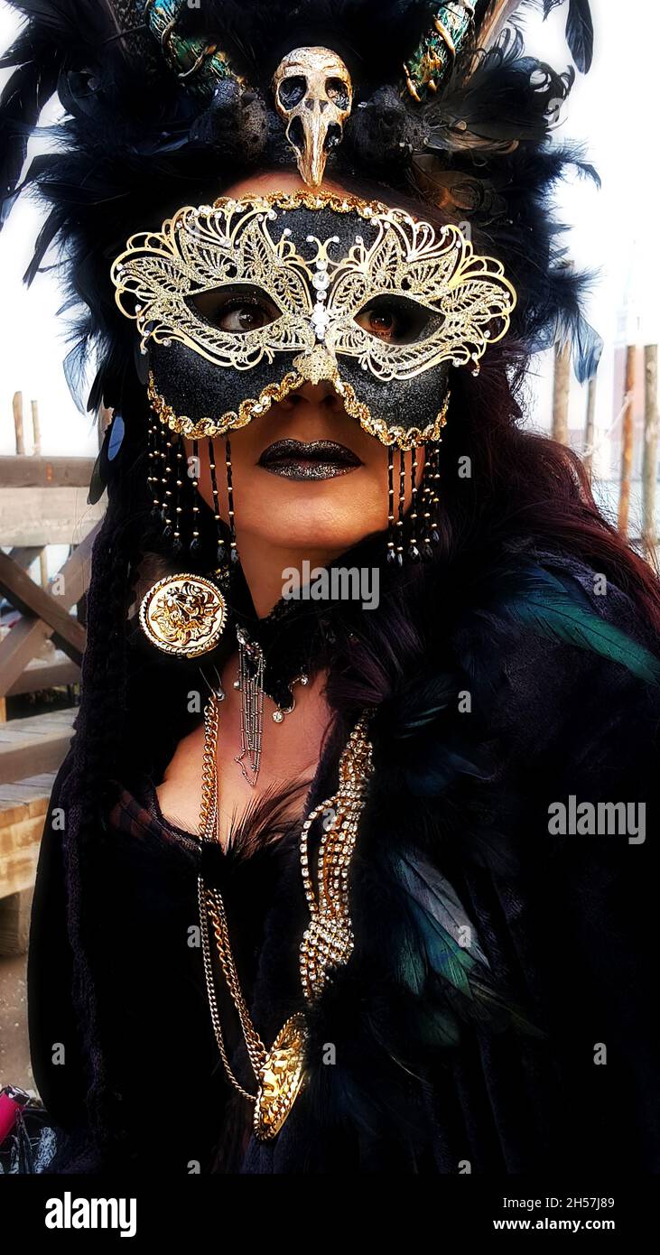 Karneval Venedig, Karneval Venedig, Carnevale Venezia, Masken in Maskerade Venice, Venedig Maske, Kostüme, Kleider u schönen Frauen Stock Photo - Alamy