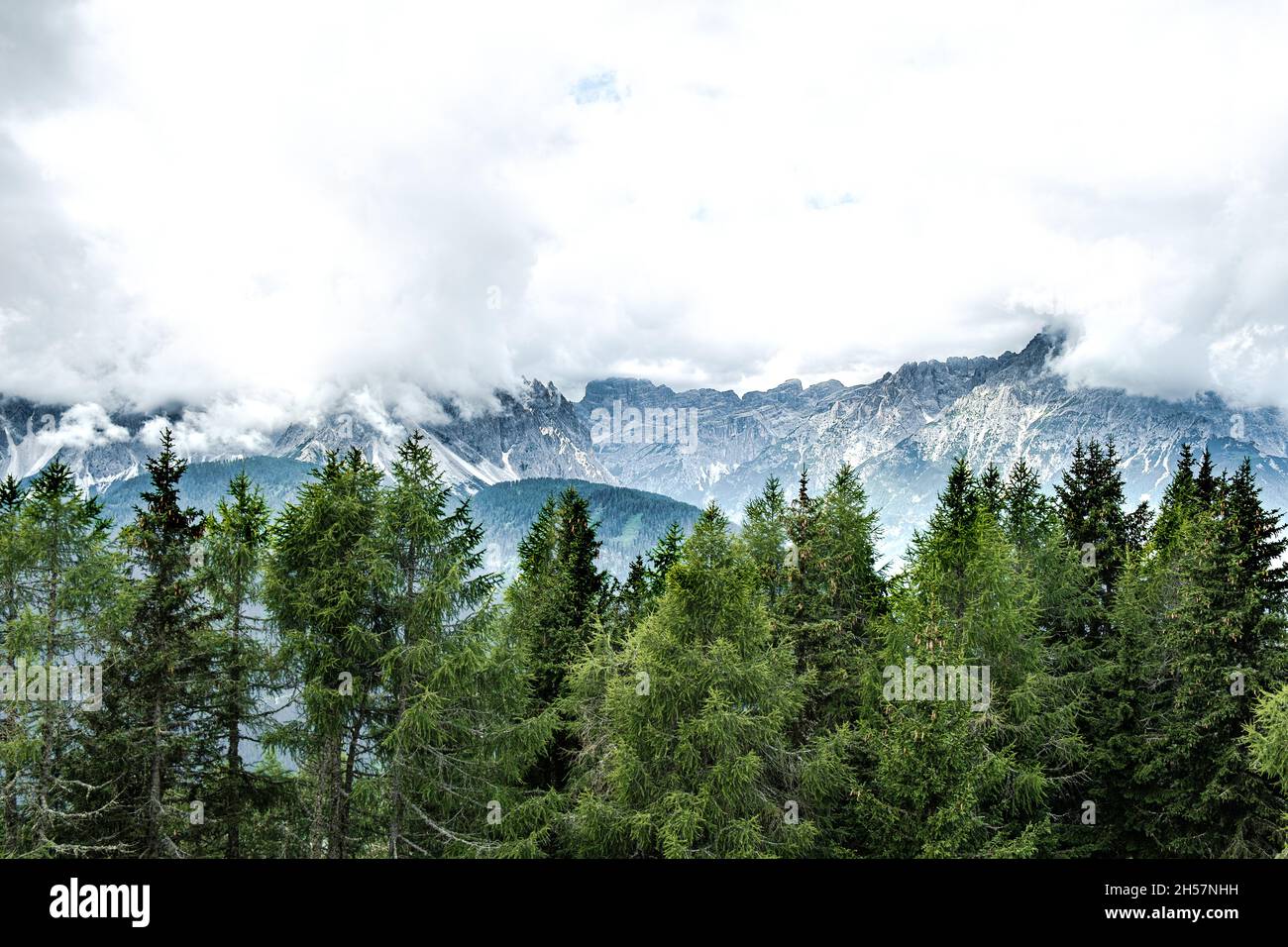 Panorama in the alps hi-res stock photography and images - Alamy