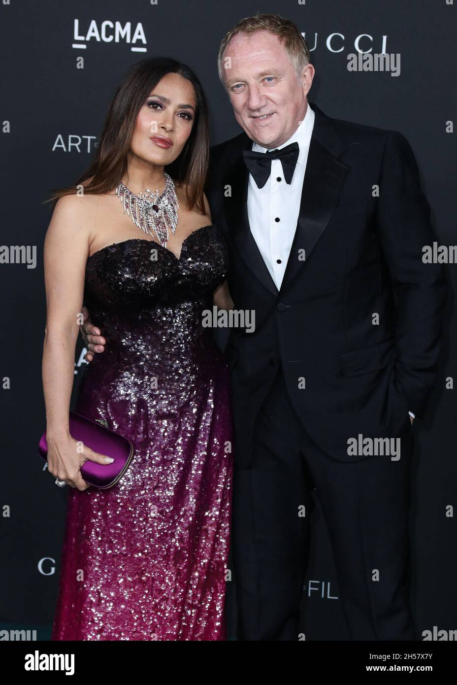 Los Angeles, United States. 06th Nov, 2021. LOS ANGELES, CALIFORNIA, USA - NOVEMBER 06: Salma Hayek Pinault and husband Francois-Henri Pinault arrive at the 10th Annual LACMA Art   Film Gala 2021 held at the Los Angeles County Museum of Art on November 6, 2021 in Los Angeles, California, United States. (Photo by Xavier Collin/Image Press Agency/Sipa USA) Credit: Sipa USA/Alamy Live News Stock Photo