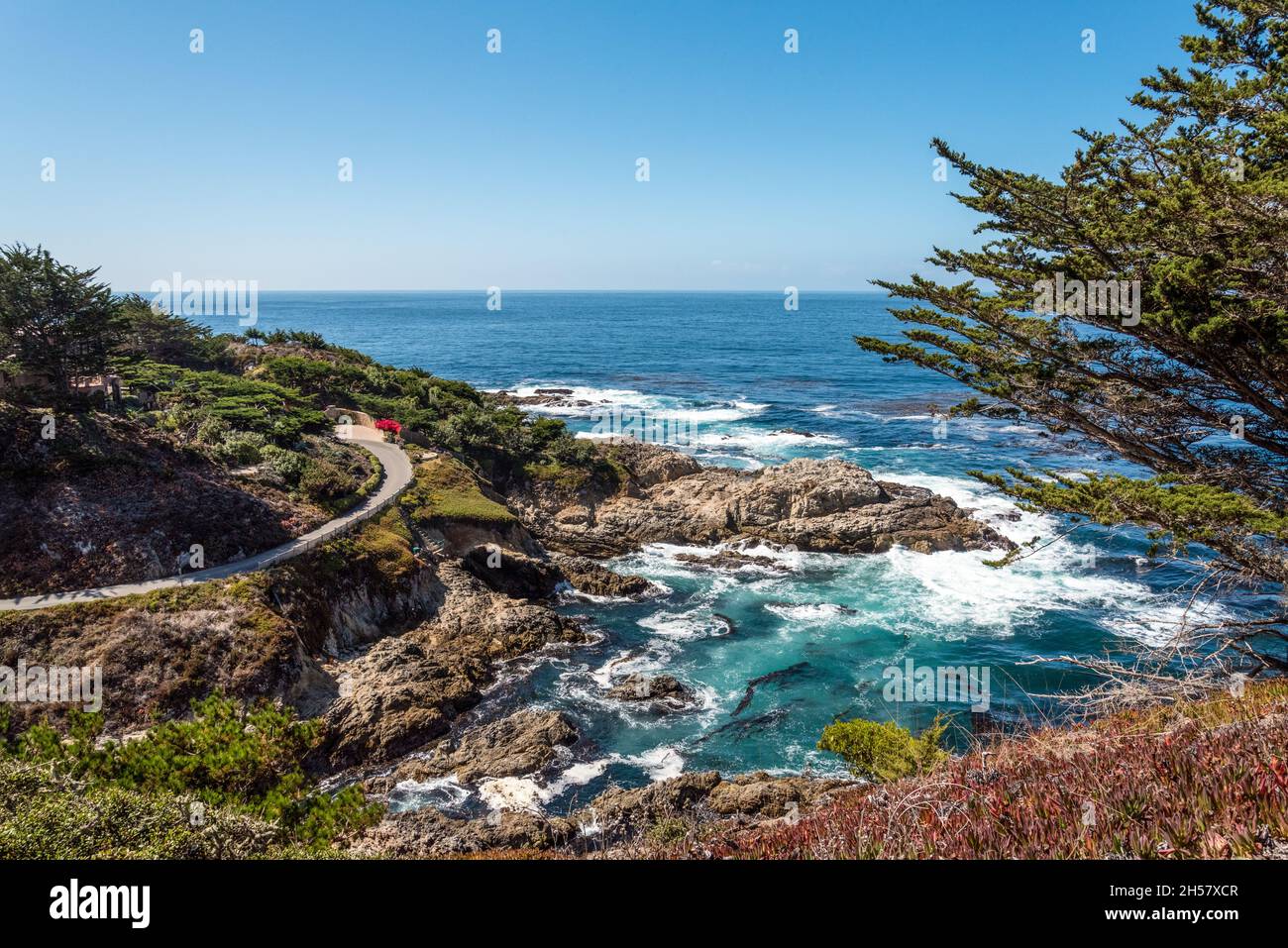 Scenic pacific coast at the Big Sur Highway No 1 in California, USA Stock Photo