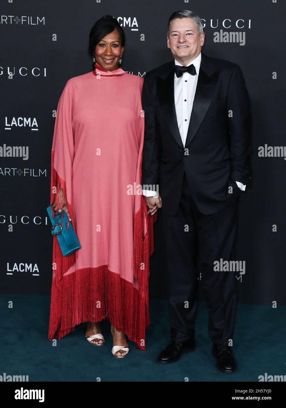 Los Angeles, United States. 06th Nov, 2021. LOS ANGELES, CALIFORNIA, USA - NOVEMBER 06: Nicole Avant and husband/Co-CEO and Chief Content Officer at Netflix Ted Sarandos arrive at the 10th Annual LACMA Art   Film Gala 2021 held at the Los Angeles County Museum of Art on November 6, 2021 in Los Angeles, California, United States. (Photo by Xavier Collin/Image Press Agency/Sipa USA) Credit: Sipa USA/Alamy Live News Stock Photo