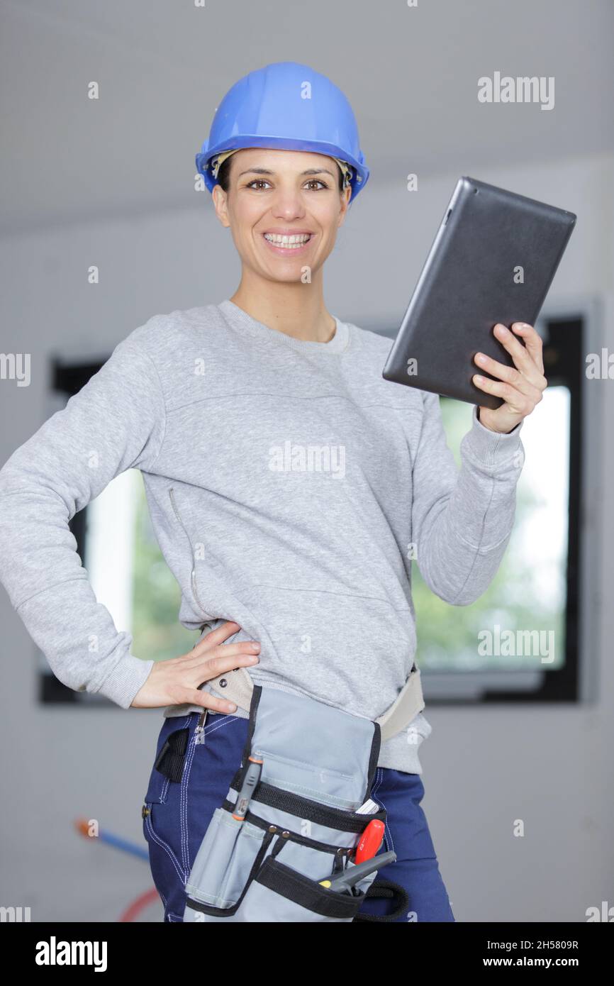 Tablet architect portrait happy hi-res stock photography and images - Alamy